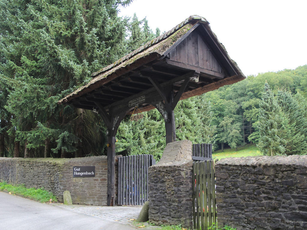 Hotel & Restaurant Gut Hungenbach Kurten ภายนอก รูปภาพ